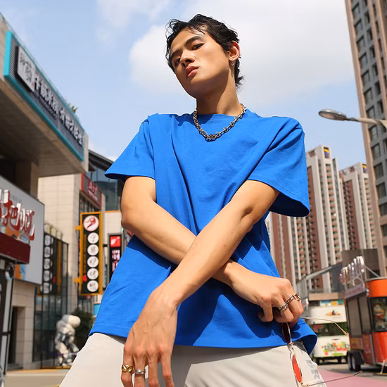 カスタム シンプル ブラック スクリーン プリント メンズ コットン T シャツ